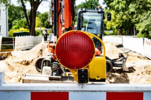 Pourquoi équiper son utilitaire d'un gyrophare LED sur chantier