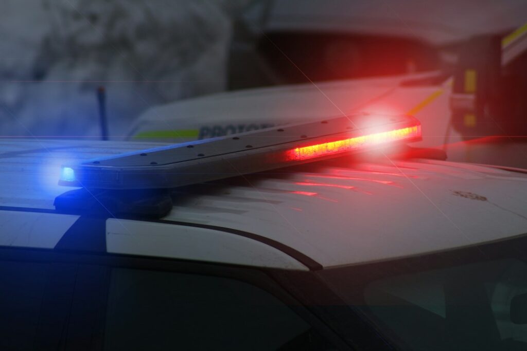 Gyrophare LED rechargeable pour intervention : l'allié mobile des opérations rapides